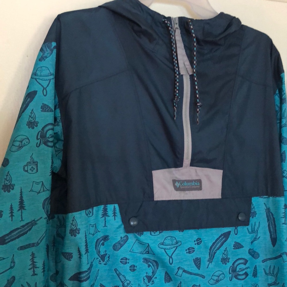 Columbia wind breaker / rain coat